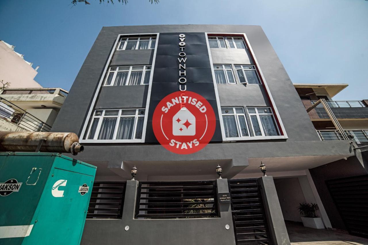 Oyo Townhouse 086 Pankha Road Hotell New Delhi Eksteriør bilde